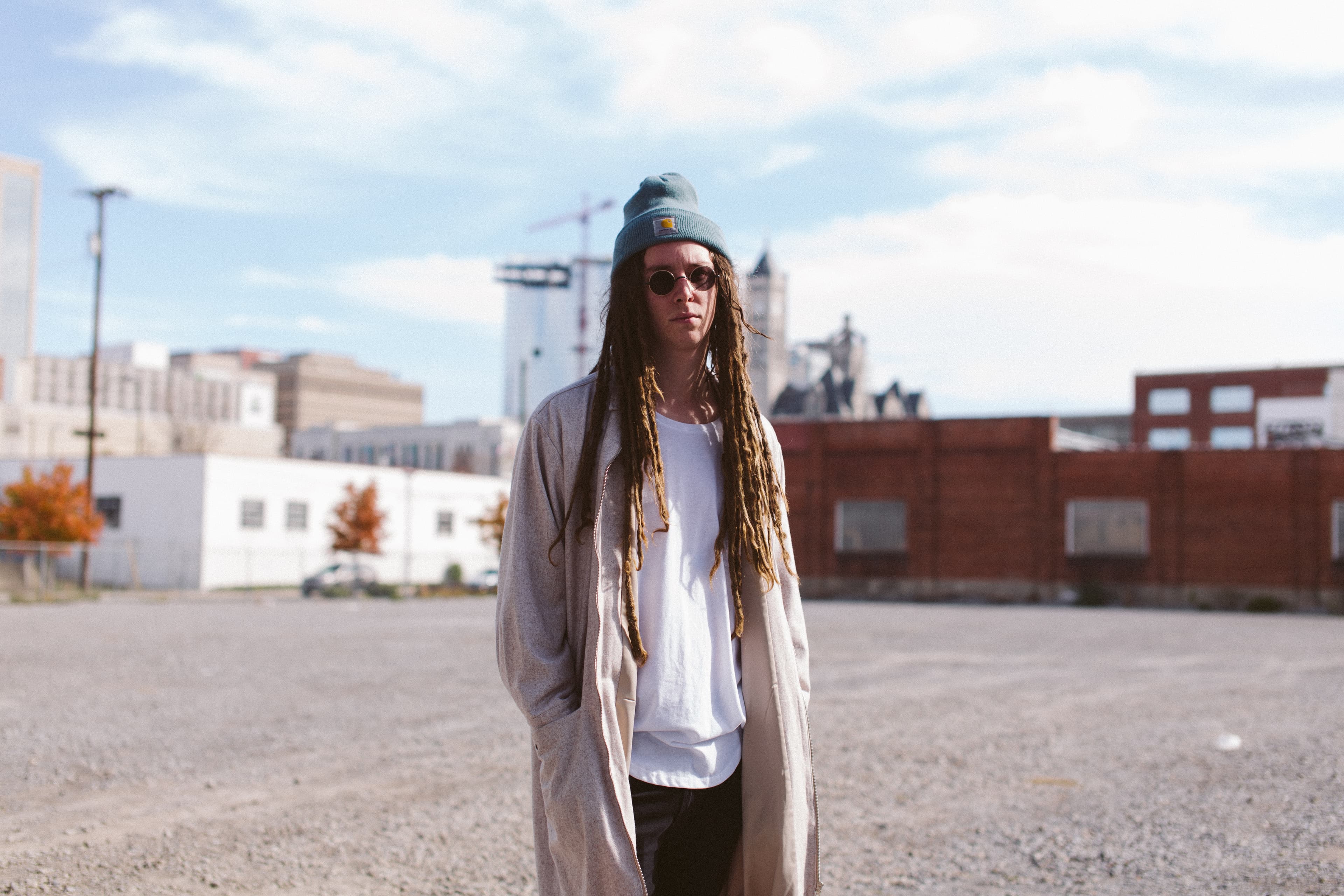 Shmuck The Loyal Drops Powerful Debut EP “HYPERVADE” On Softcore
