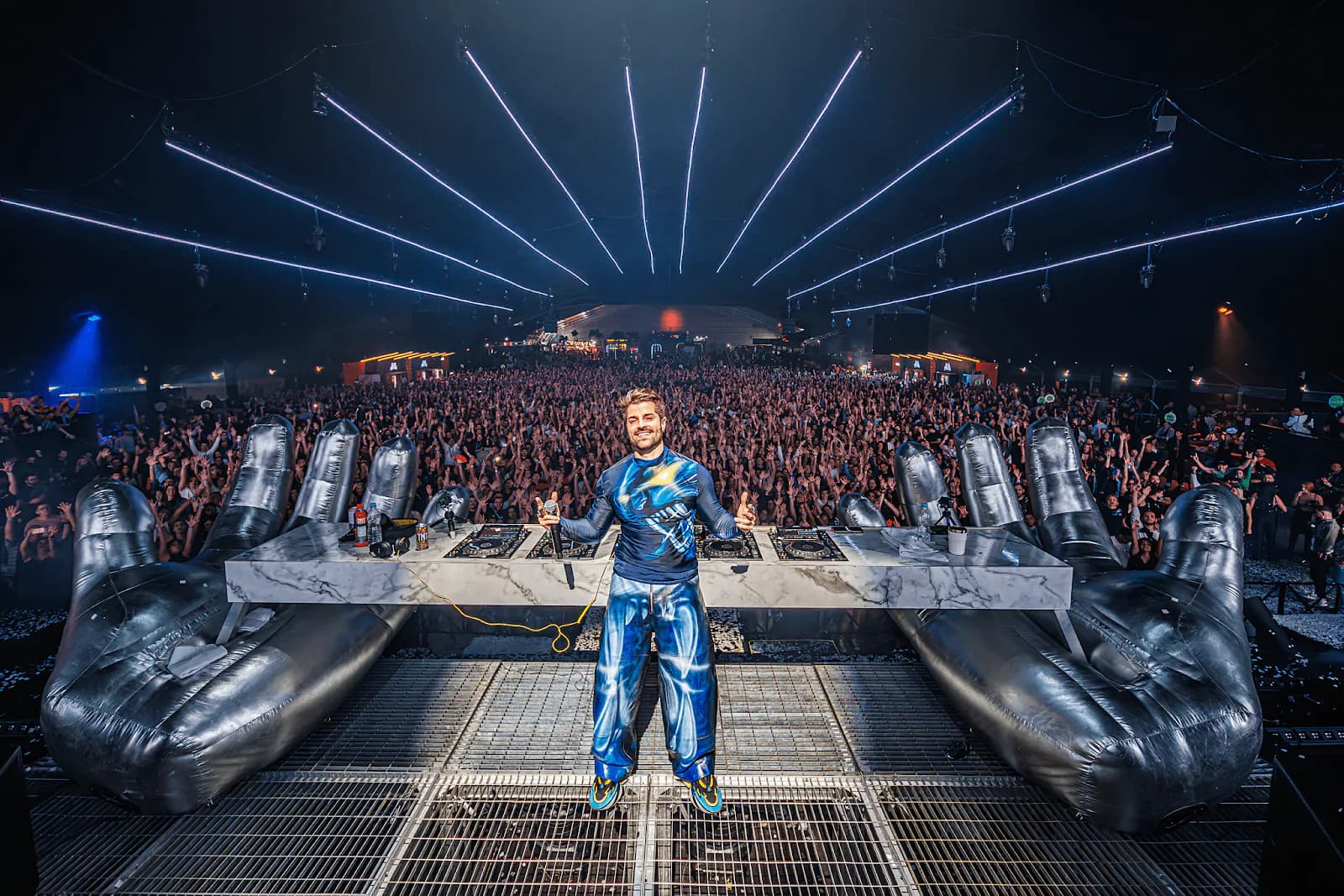 Alok & Jess Glynne Team Up For Guaranteed Hit ‘Summer’s Back’
