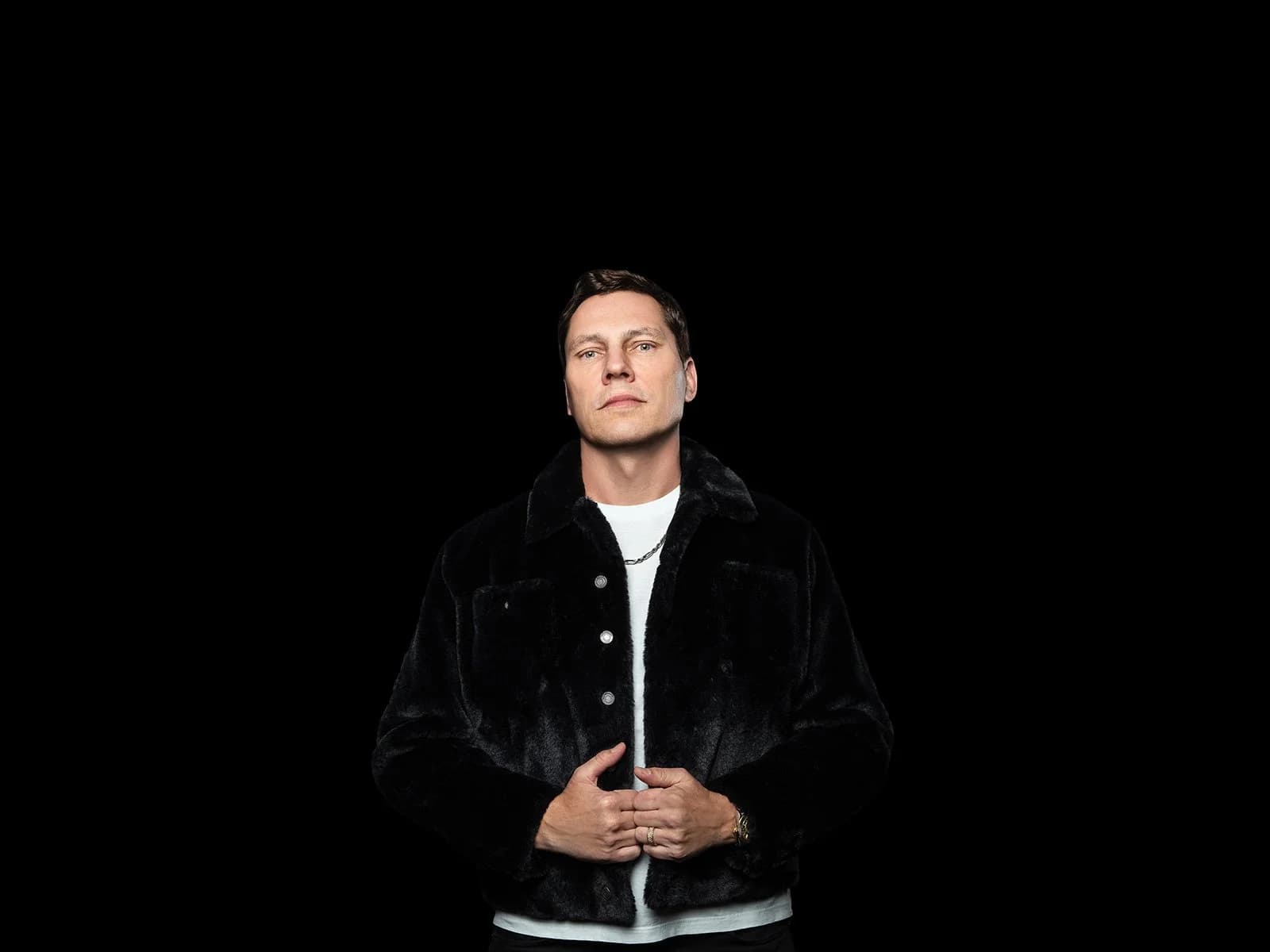 Tiësto Concludes CLUBLIFE After 18 Years