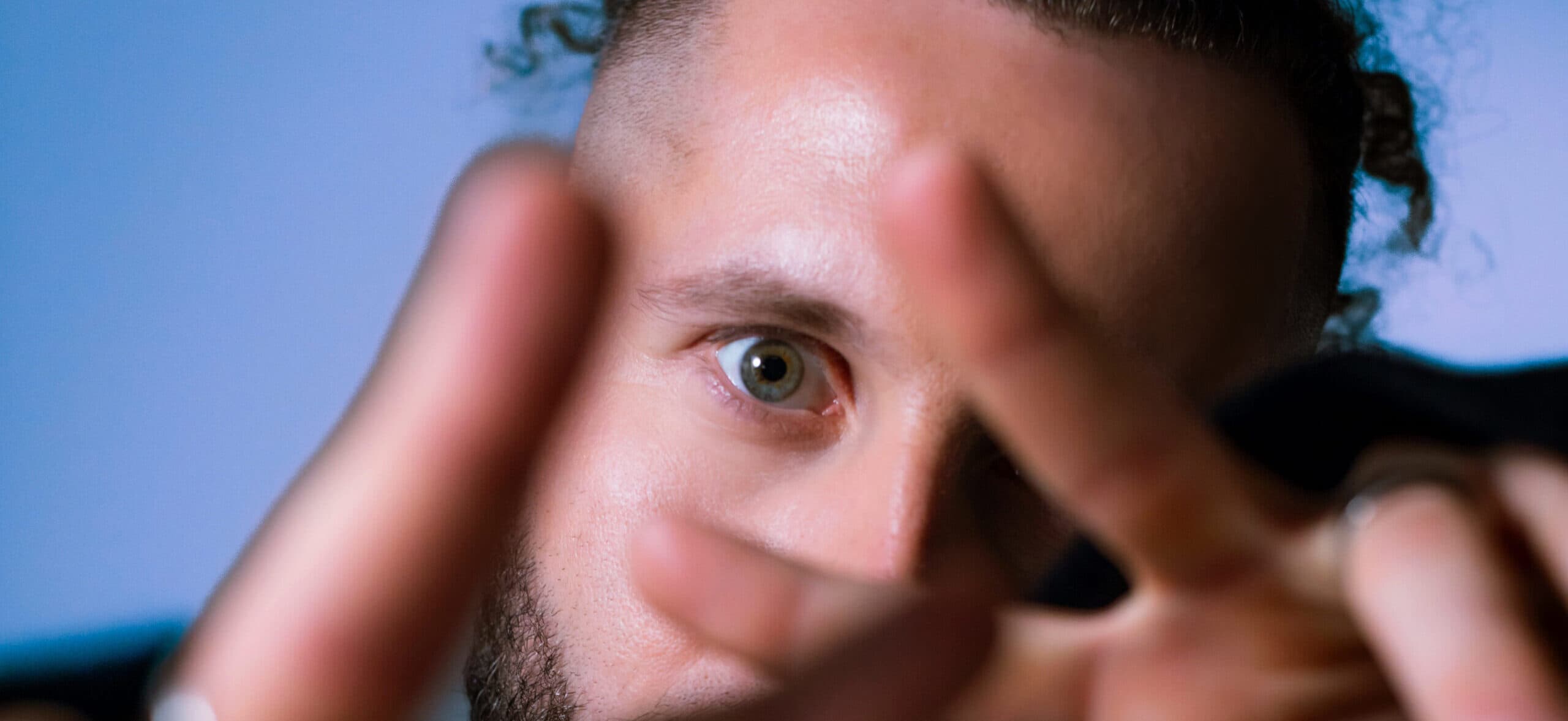 Elderbrook Interview: New Label Plans, Defining His Sound, Most Personal Song + More