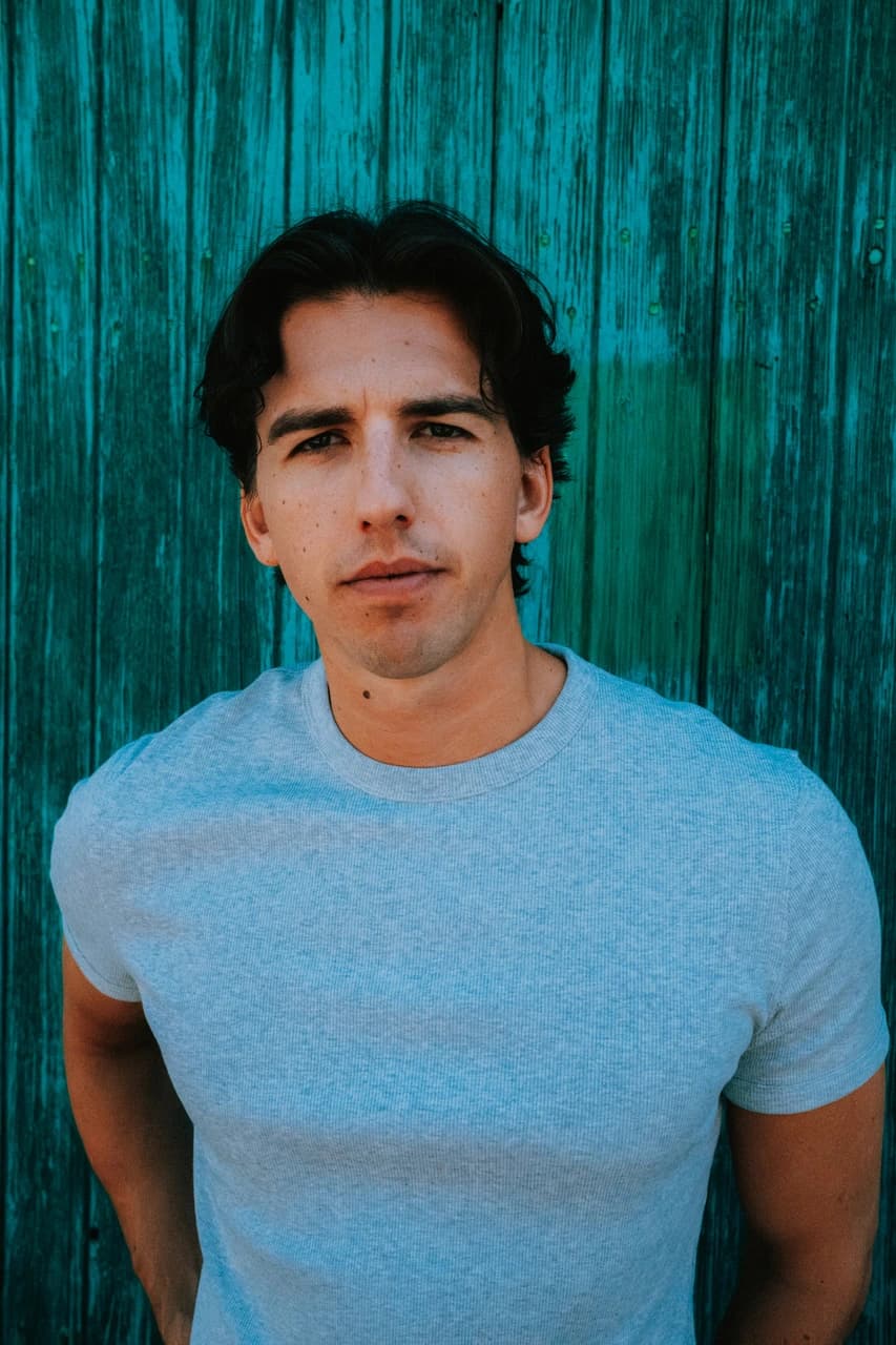 Josh Baker Caps Off Huge Summer With ‘Breaking Point’ EP Release