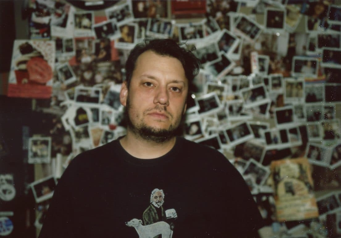 Mike Simonetti drops Incendiary Mix and Striking Voyeuristic Visual, “Indoor Life”