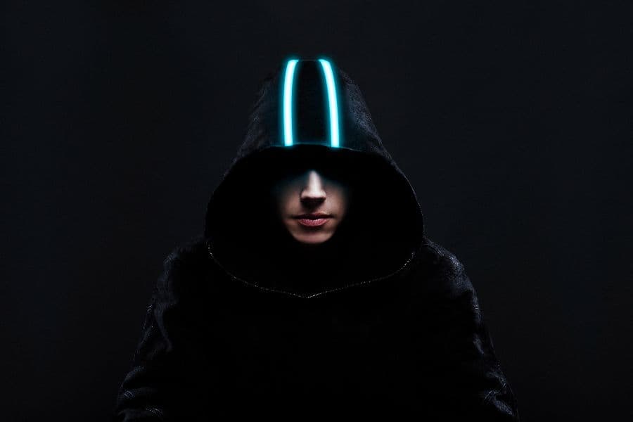 Liquid Stranger Celebrates “Ascension” EP Anniversary with Remixes from 12th Planet, Blanke, LUZCID, and more.