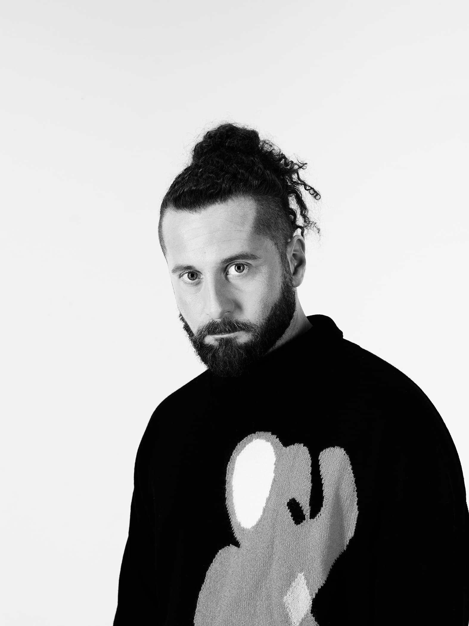 Elderbrook Releases Stunning ‘Little Love’ Album