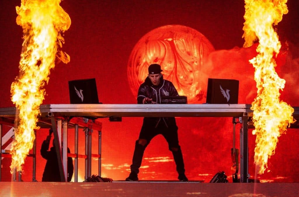 ILLENIUM Partners With End Overdose For Fundraiser