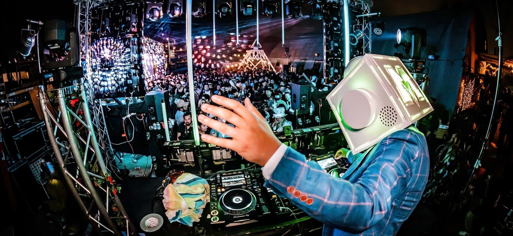 Meetch Gives us a Glimpse Behind the Decks with This Enlightening Interview